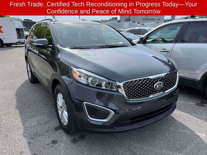Used 2017 Kia Sorento FWD w/ LX Convenience Package