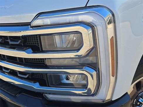 Used 2024 Ford F350 King Ranch image 27