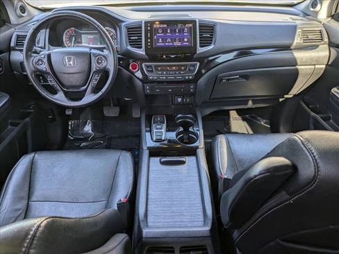 Used 2018 Honda Pilot Elite image 16
