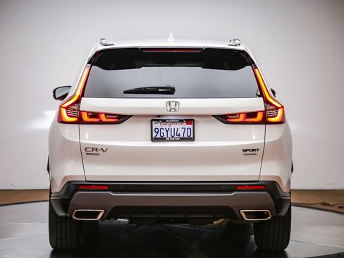 Used 2023 Honda CR-V Sport Touring image 3