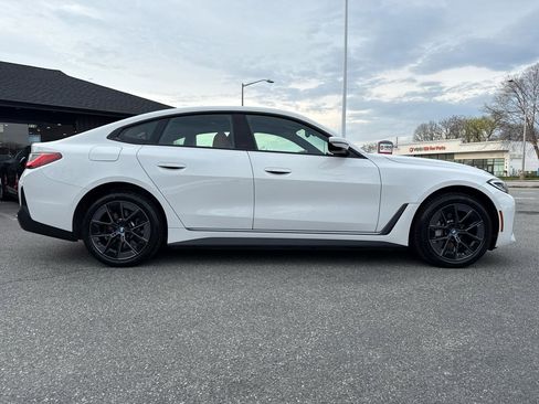 Used 2023 BMW i4 eDrive35 w/ Premium Package image 16