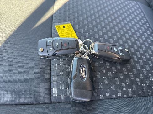 Used 2024 Ford Transit 250 Low Roof w/ Exterior Upgrade Package image 27