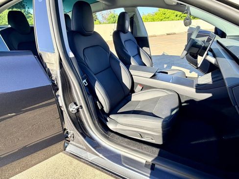 Used 2025 Tesla Model 3 RWD image 31