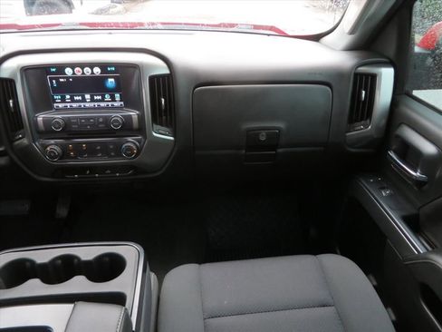 Used 2018 Chevrolet Silverado 1500 LT image 13