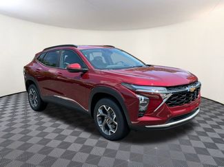 New 2025 Chevrolet Trax LT w/ Driver Confidence Package image 1