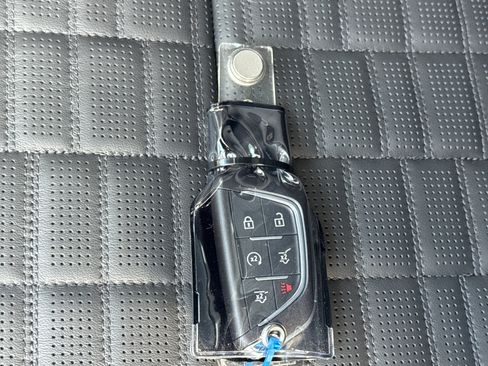 Used 2026 Cadillac Escalade Platinum Sport w/ LPO, ONYX Package image 42