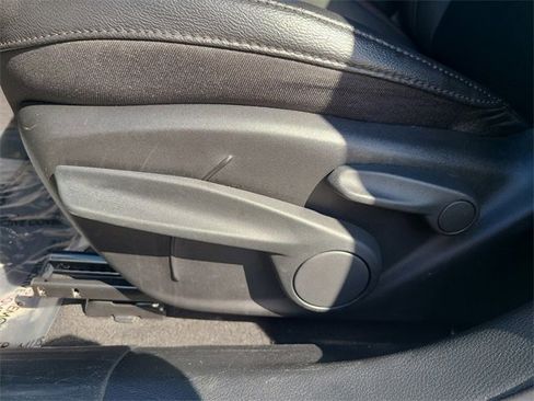 Used 2024 Jeep Compass Trailhawk image 23