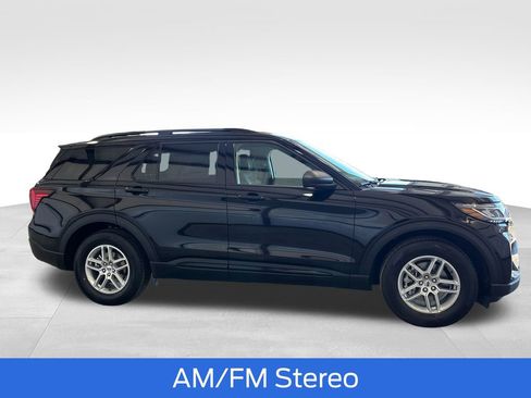 New 2026 Ford Explorer Active RWD image 8
