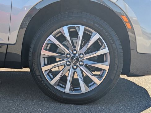 Certified 2024 Chevrolet Blazer Premier w/ Driver Confidence II Package image 11