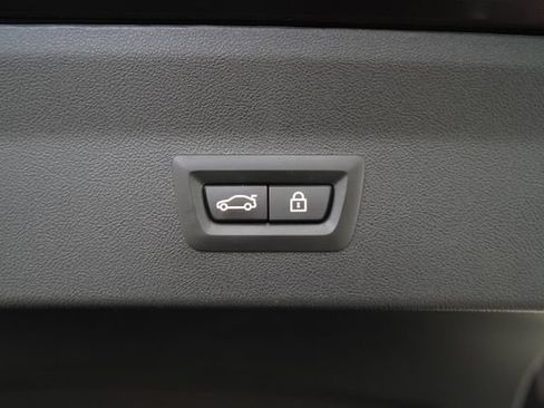 Used 2023 BMW X4 M40i w/ Premium Package image 84