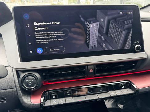 Used 2024 Toyota Prius Prime image 36