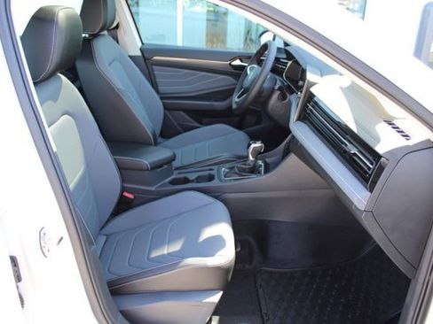 New 2026 Volkswagen Jetta SEL FWD image 12