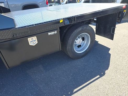 New 2024 GMC Sierra 3500 Pro w/ Convenience Package image 6