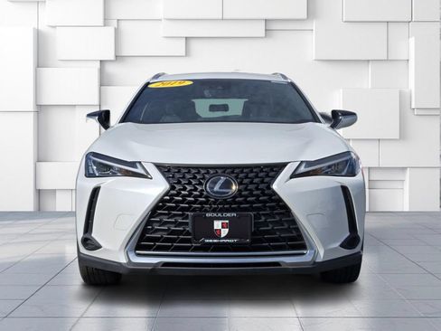 Used 2019 Lexus UX 200 w/ Premium Package FWD image 2