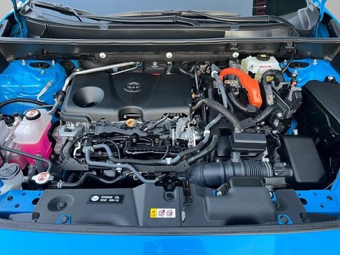 Used 2021 Toyota RAV4 LE image 42