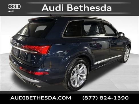 Certified 2025 Audi Q7 3.0T Premium w/ Convenience Package image 7