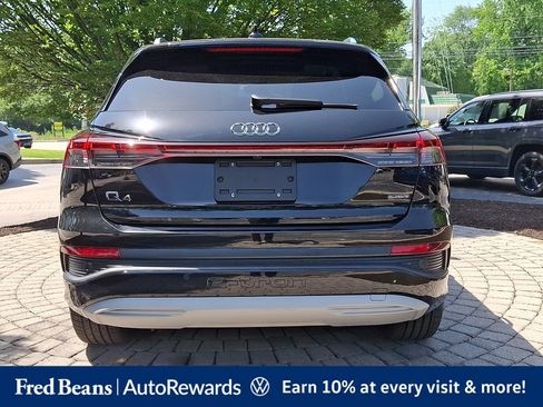 Used 2022 Audi Q4 e-tron Premium Plus w/ Premium Plus AWD/4WD image 6