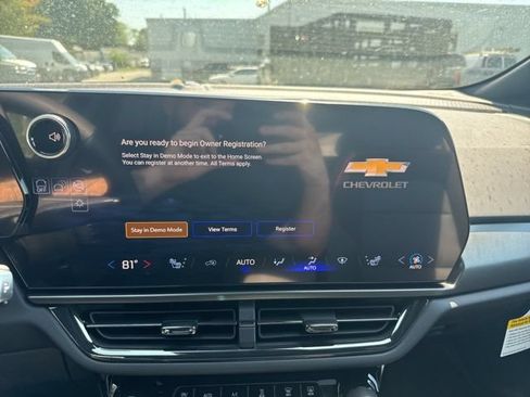 New 2026 Chevrolet Equinox EV RS FWD image 10