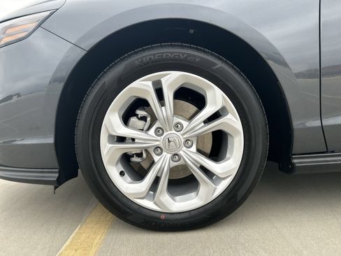 New 2026 Honda Accord LX image 18