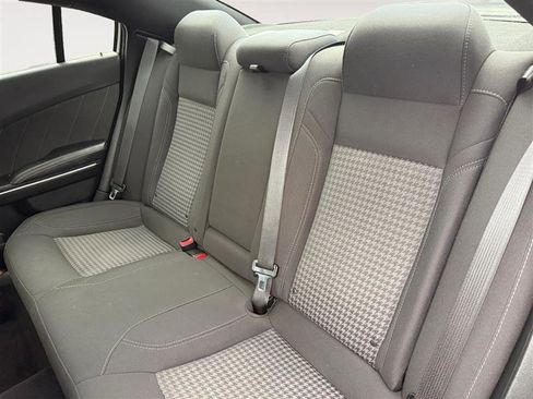Used 2018 Dodge Charger GT image 14