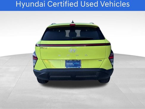 Certified 2025 Hyundai Kona SEL image 8