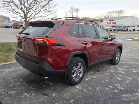 New 2025 Toyota RAV4 XLE image 4