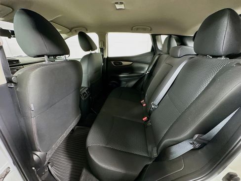 Used 2018 Nissan Rogue Sport S w/ S Appearance Package AWD/4WD image 25