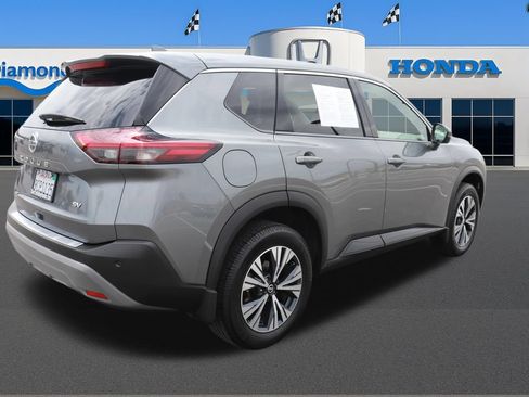 Used 2021 Nissan Rogue SV FWD image 7