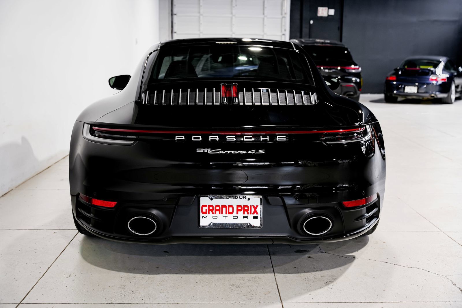 Used 2022 Porsche 911 Carrera 4S AWD/4WD image 4