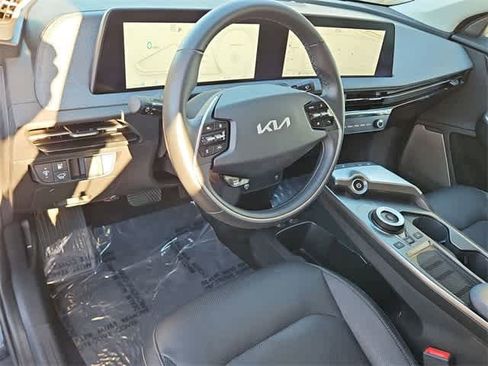 Used 2023 Kia EV6 Wind image 10