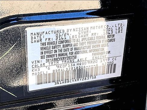 Used 2024 Nissan Sentra SV FWD image 34