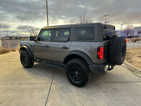 Used 2024 Ford Bronco Wildtrak image 5