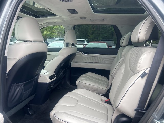 Certified 2024 Hyundai Palisade Calligraphy AWD/4WD image 23