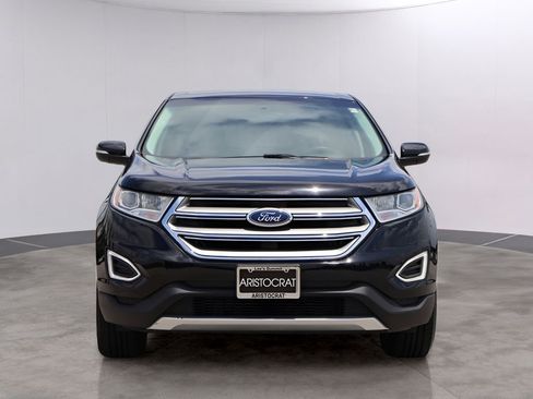 Used 2018 Ford Edge SEL w/ Equipment Group 201A AWD/4WD image 2