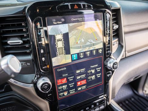 Used 2019 RAM 3500 Laramie image 22