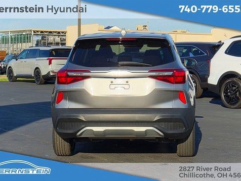 Used 2023 Kia Seltos LX image 30