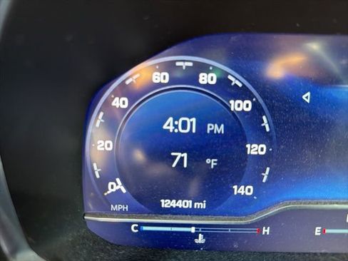 Used 2022 Chevrolet Tahoe RST w/ Luxury Package AWD/4WD image 2