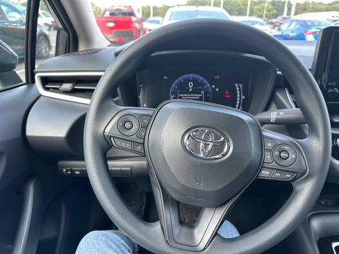 Used 2026 Toyota Corolla LE w/ LE Premium Package FWD image 12
