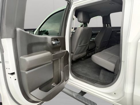 Used 2024 Chevrolet Silverado 1500 Custom AWD/4WD image 30