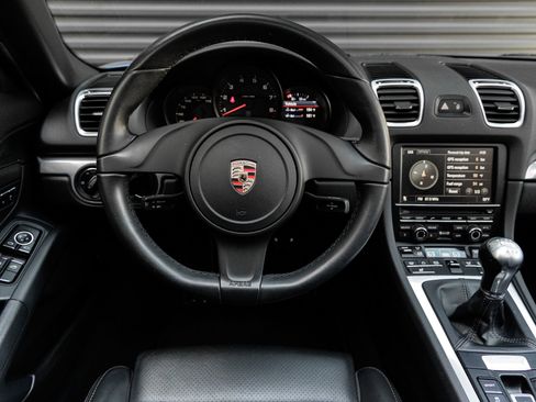 Used 2013 Porsche Boxster RWD image 19