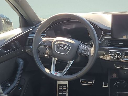Used 2023 Audi S4 Premium Plus image 22
