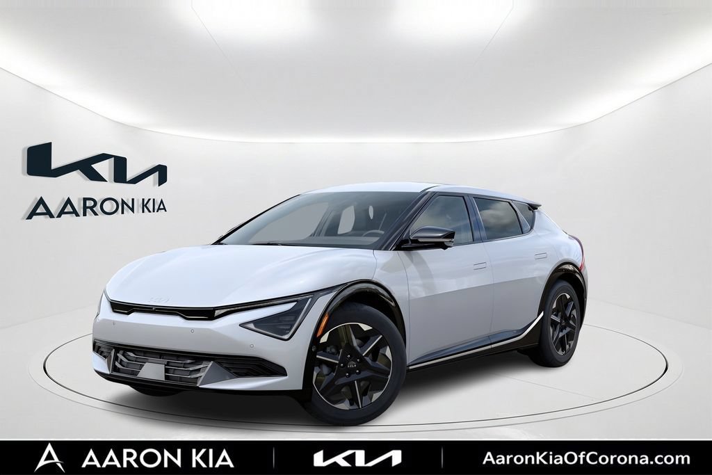 New 2026 Kia EV6 Wind RWD image 1