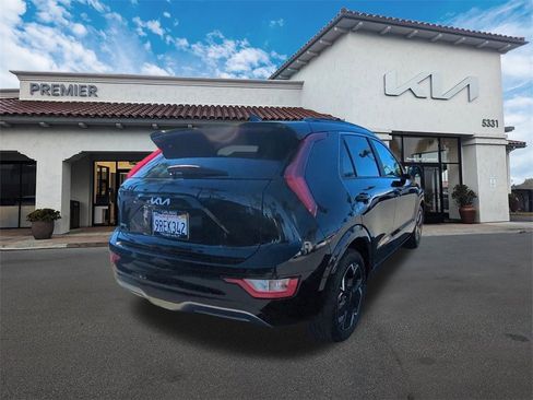 Certified 2024 Kia Niro Wind w/ Wind Preserve Package image 7