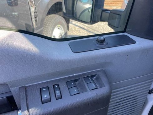 Used 2015 Ford F350 XL w/ Power Equipment Group image 5