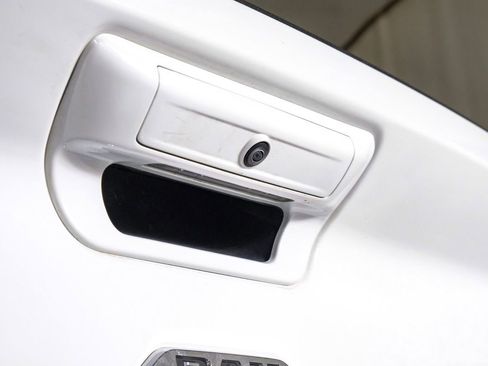 Used 2024 RAM 2500 Laramie AWD/4WD image 47