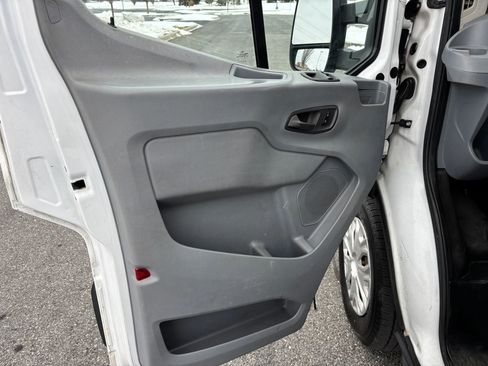 Used 2016 Ford Transit 250 138 w/ Interior Upgrade Package image 13