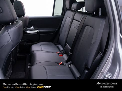 New 2026 Mercedes-Benz GLB 250 4MATIC image 21