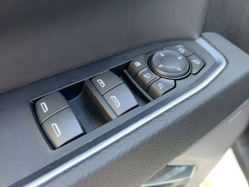 Certified 2025 GMC Sierra 2500 Denali image 21