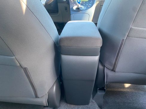 Used 2011 Toyota Prius Two image 25