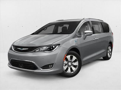 Used 2020 Chrysler Pacifica Limited w/ S Appearance Package